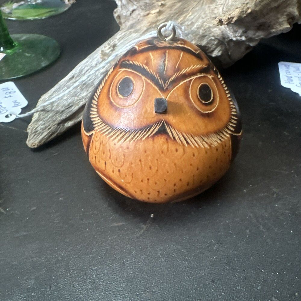 Lucuma Owl Gourd Hand Painted Ornament Rattle Figurine 2.5" Peru